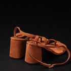 L'Autre Chose Scarpa Donna Sandalo Suede Tacco 7 Cintino Sulla Caviglia Fascia Con Infradito