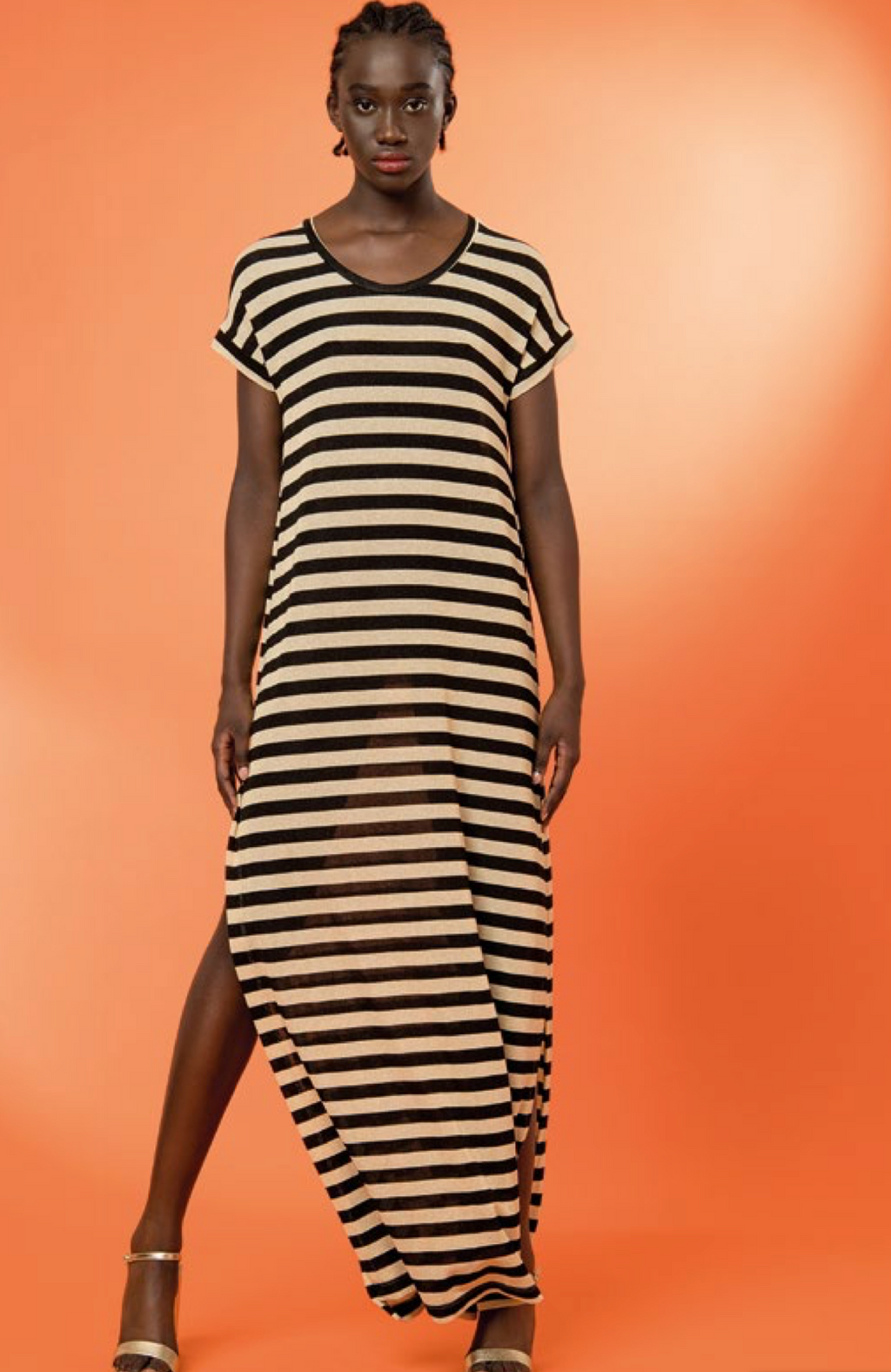 Abito lungo manica corta online